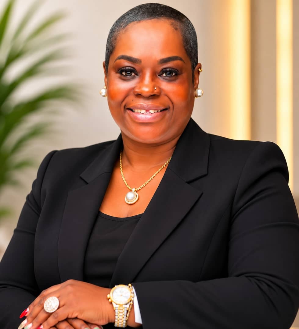 Portrait of Dr. Laurine Ngozi Ubanozie, FCRM, CIPM, CAIO